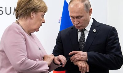 Válságmegbeszélés Merkel és Putyin között